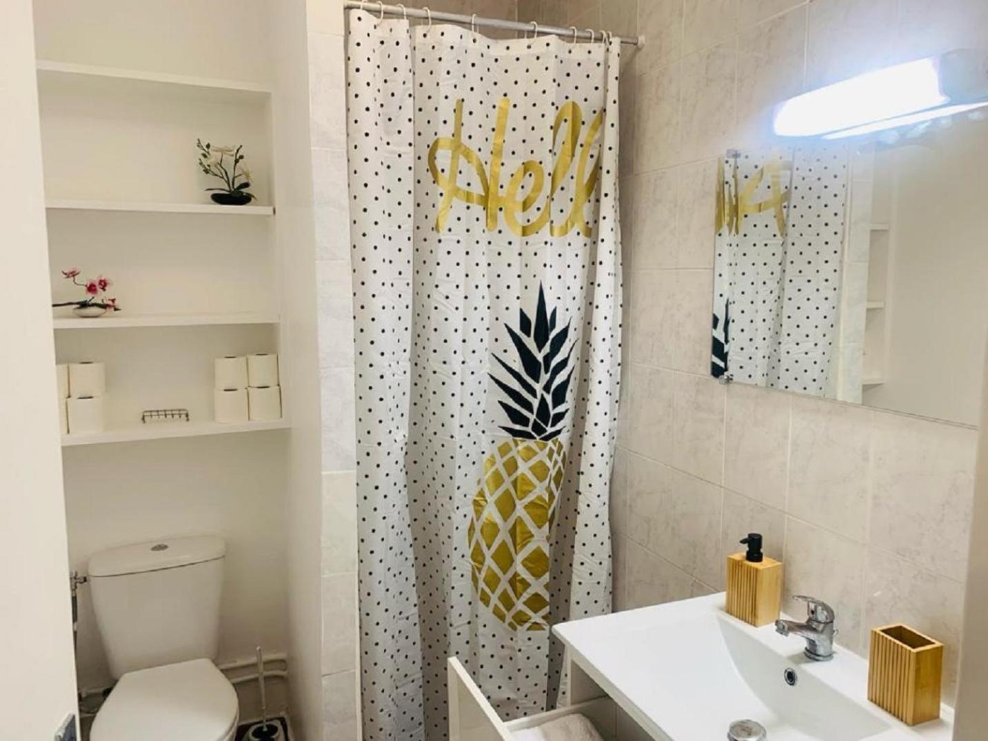 Appartement Calme Et Chaleureux Proche De Paris Courbevoie Bagian luar foto